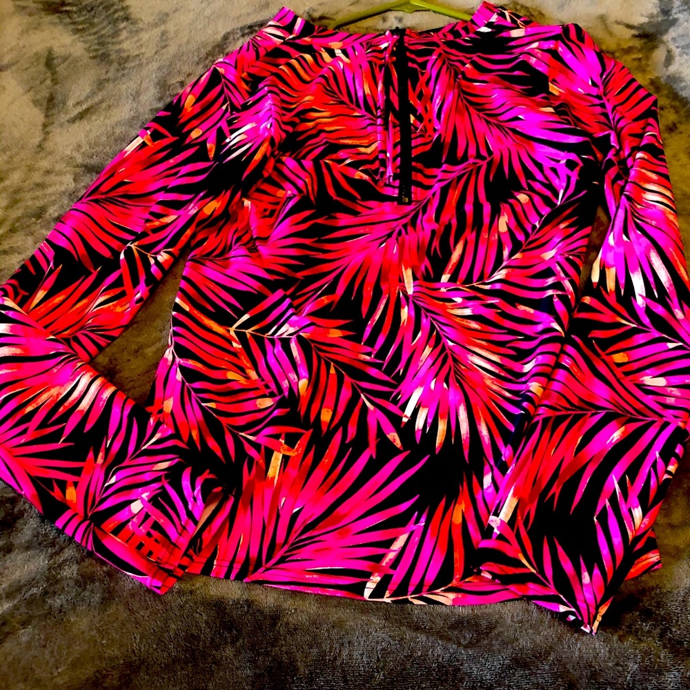 women’s long sleeve swim jacket